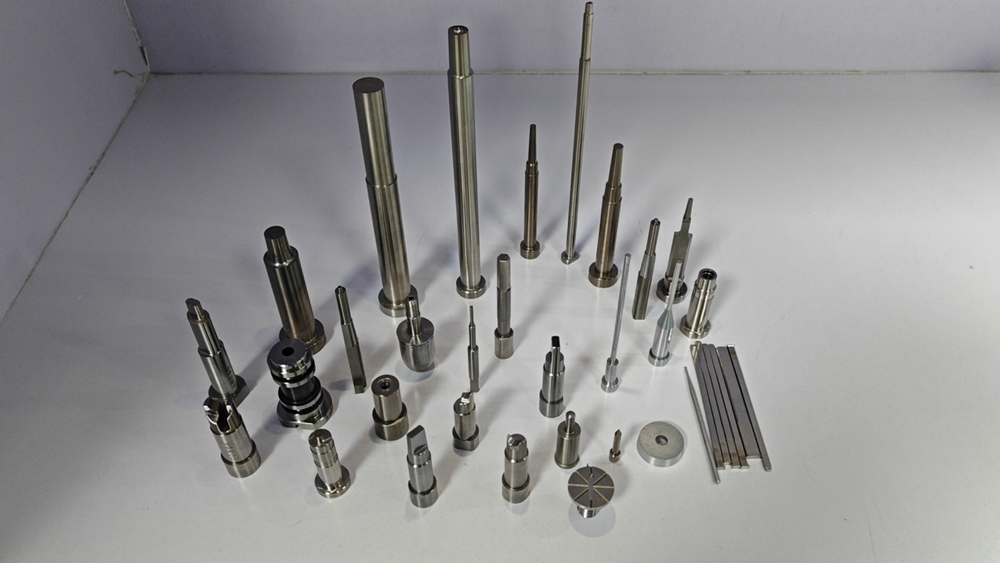  Hardened Tool Steel Molding Insert for High-Volume Production